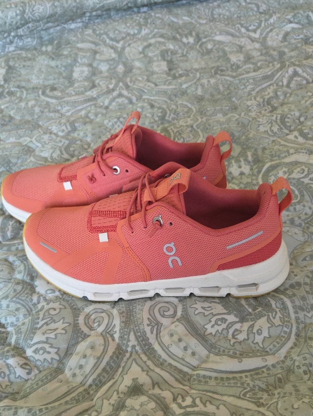 On Cloud OC Kids Coral-Pink Sneakers
